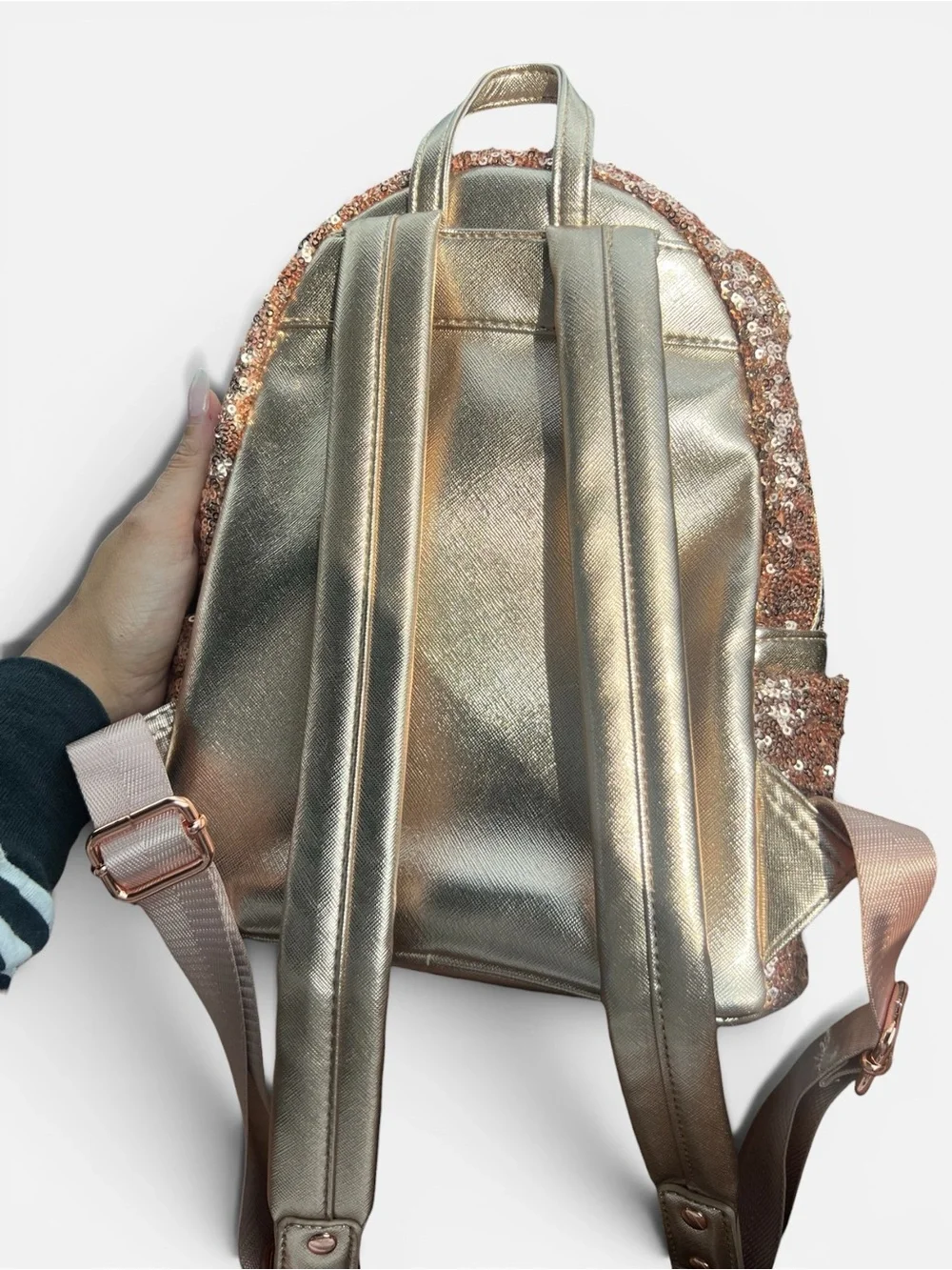 Loungefly Disney Parks Minnie Mouse Sequined Mini Backpack – Rose Gold